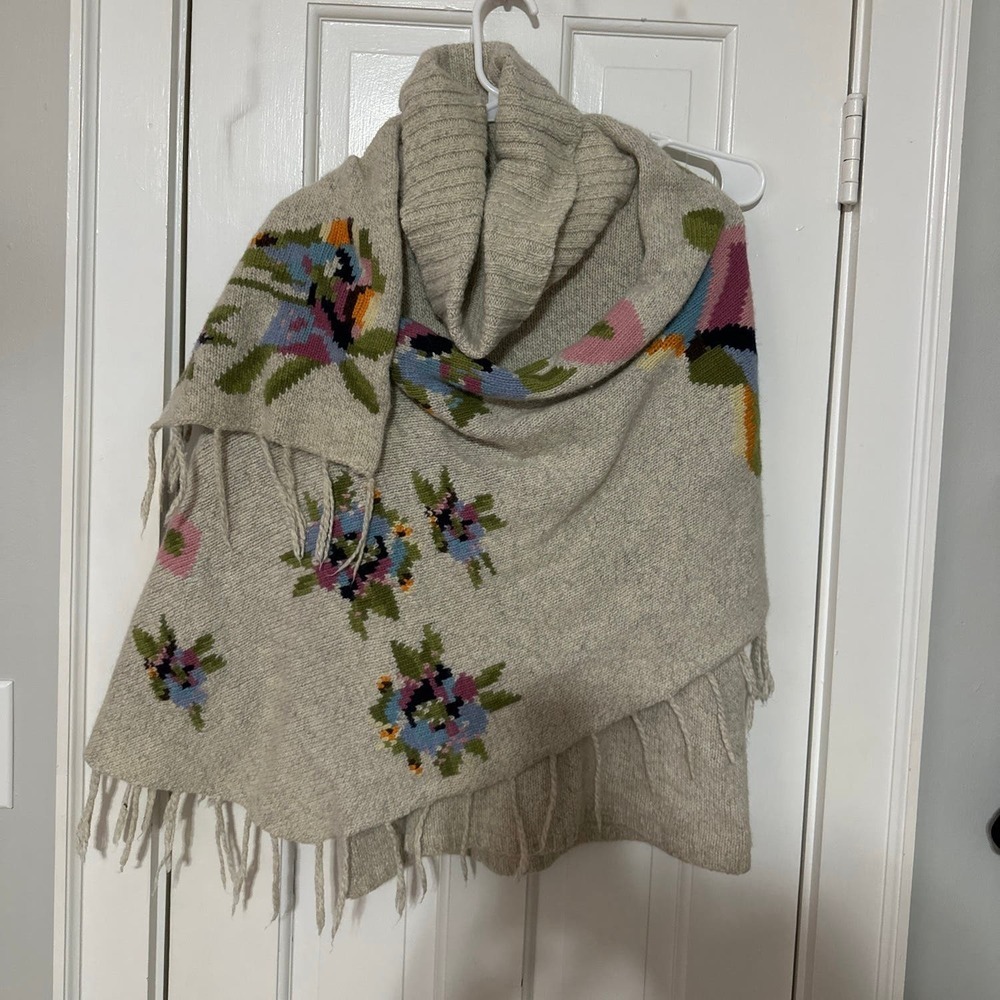 Anthropologie sleeping on snow sweater